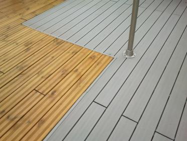 Raccord avec terrasse existante